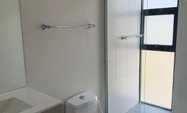REESTRENA DEPTO EN RENTA CON EXCELENTES VISTAS A UNOS PASOS DE OUTLET PUNTA NORTE