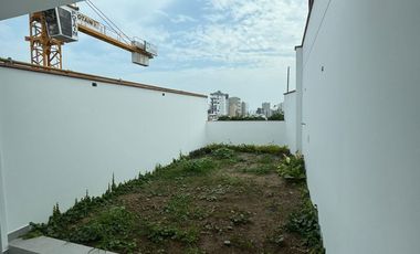 VENDO DUPLEX  EXCLUSIVO EN CHACARILLA