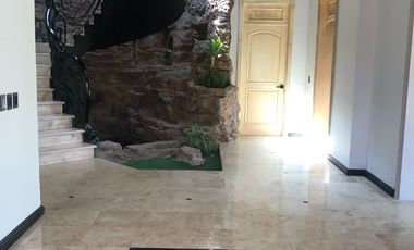 Residencia Bugambilias Venta