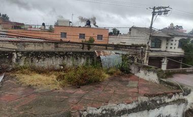 Propiedad ubicada en el centro de la población, junto a comercios, excelente para negocio o cadenas de autoservicios