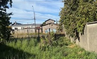 SITIO ESQUINA DE 1835, 3 M2 , EXCELENTE UBICACION CENTRO DE LLANQUIHUE, IDEAL USO COMERCIAL