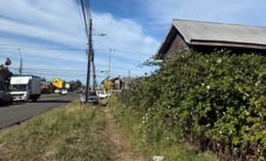 SITIO ESQUINA DE 1835, 3 M2 , EXCELENTE UBICACION CENTRO DE LLANQUIHUE, IDEAL USO COMERCIAL