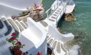 Exclusive Beachfront Home for Sale in Puente, Carmen, Cebu – A Rare Coastal Gem!