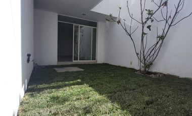 CASA EN RENTA - ZONA ANTORCHA - LEON GTO