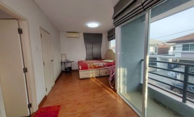 Casa Ville Watcharapol - Permsin คาซ่า วิลล์ วัชรพล - เพิ่มสิน (FOR SALE)