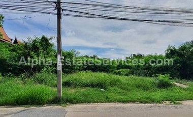 Empty land for sale, Soi Muban Sirikhet 1 : 0-2-22 rai, width 24 m., depth 37 m., beautiful plot, Near Macharoen Road 1 km.
