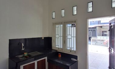 {TURUN HARGA] Rumah 2 Lantai di Setiabudi Medan, Harga 800 Jutaan! Dekat Kampus USU & Sekolah Islam Namira!