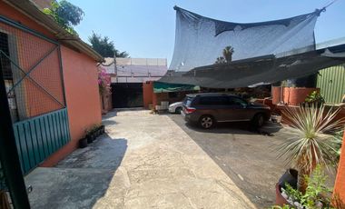 VENDO EN CUERNAVACA PROPIEDAD COMERCIAL, UBICADA EN UNA DE LAS MEJORES AVENIDAS.