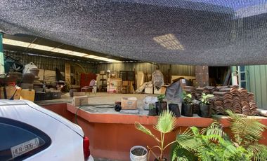 VENDO EN CUERNAVACA PROPIEDAD COMERCIAL, UBICADA EN UNA DE LAS MEJORES AVENIDAS.