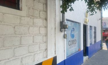 VENDO EN CUERNAVACA PROPIEDAD COMERCIAL, UBICADA EN UNA DE LAS MEJORES AVENIDAS.