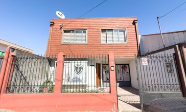 Oficina en calle Ongolmo· Arriendo UF 35