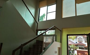 FOR LEASE: House with Pool in Ayala Alabang Village