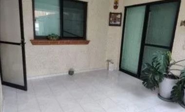 REMATO CASA EN FRACCIONAMIENTO LOMAS DE COCOYOC MORELOS CUERNAVACA