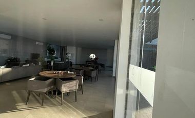 Casa en renta en zibata