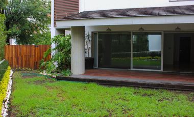 Casa de 5 Recámaras en La Vista Country Club, Puebla