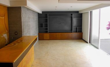 Casa de 5 Recámaras en La Vista Country Club, Puebla