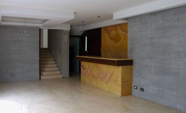 Casa de 5 Recámaras en La Vista Country Club, Puebla