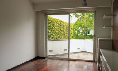 Casa de 5 Recámaras en La Vista Country Club, Puebla
