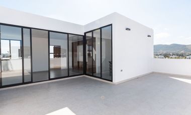 Casa de 4 Recámaras en Lomas de Angelopolis Puebla