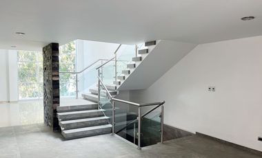 CASA DE 3 RECÁMARAS EN LOMAS DE ANGELÓPOLIS 1 - PRECIO $4,990,000