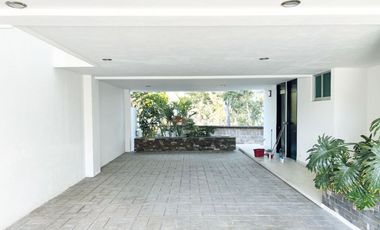 CASA DE 3 RECÁMARAS EN LOMAS DE ANGELÓPOLIS 1 - PRECIO $4,990,000