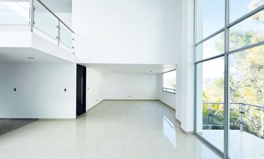 CASA DE 3 RECÁMARAS EN LOMAS DE ANGELÓPOLIS 1 - PRECIO $4,990,000