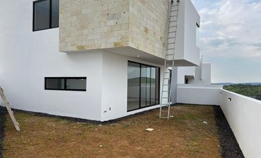 Casa nueva en venta Lomalta Tres Marías Morelia, Diseño moderno, vista panorámica y amenidades exclusivas 🏡 ¡ESTRENA CASA!