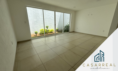 CASA EN RENTA EN FRACC VIVEROS