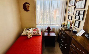 Se Vende Hermoso 2 Dormitorios + Estacionamiento. Av. Perú