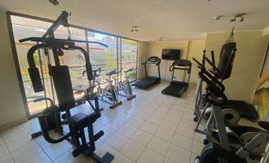 Se Vende Hermoso 2 Dormitorios + Estacionamiento. Av. Perú