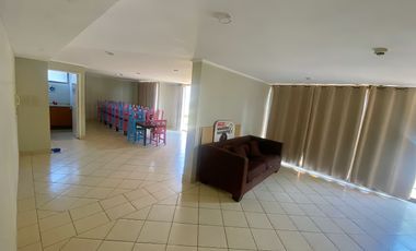 Se Vende Hermoso 2 Dormitorios + Estacionamiento. Av. Perú