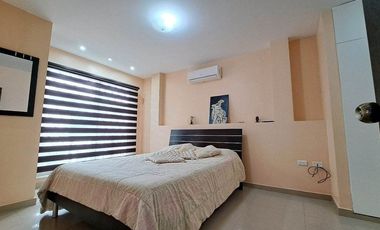 casa amoblada de venta en manta condominio privado