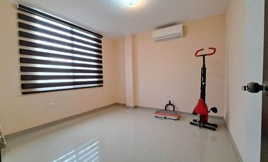 casa amoblada de venta en manta condominio privado