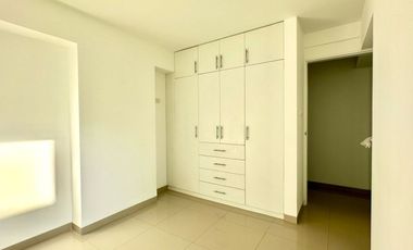 AMPLIA DEPARTAMENTO DE ESTRENO EN VENTA– URB. MIRAFLORES -PIURA