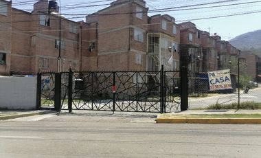 BONITA CASA EN CONDOMINIO DUPLEX