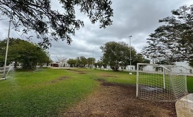 CASA EN RENTA COMPLETAMENTE AMUEBLADA, CONKAL YUC.