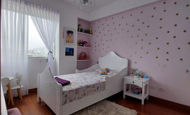 Alquilo excelente departamento en San Isidro