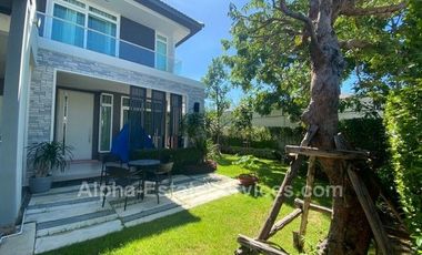 Detached house 2 storey, good location, Manthana On Nut-Wongwaen 5, beautiful and complete in one place
