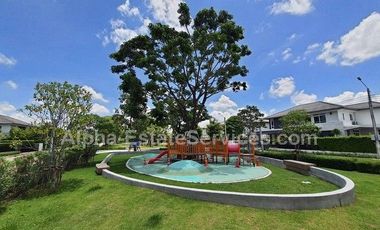 Detached house 2 storey, good location, Manthana On Nut-Wongwaen 5, beautiful and complete in one place