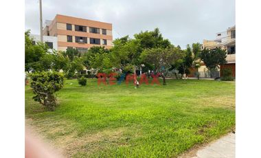 1123834 Venta De Casa De Con 8 Departamentos Para Inversionistas