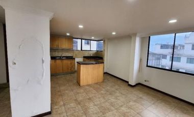 Venta departamento dúplex sector Agua Clara - Quito