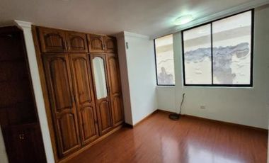 Venta departamento dúplex sector Agua Clara - Quito