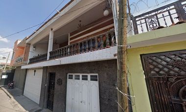 Casa en remate bancario en Gral. Anaya 723, Santa Elena Nte., 38504 Apaseo el Alto, Gto., México