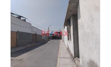 Venta de Terreno en Playa Arica Punta Hermosa 180 m2