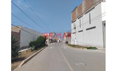 Venta de Terreno en Playa Arica Punta Hermosa 180 m2