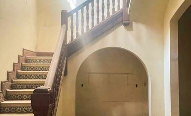 Venta / Renta casa de época con amplio uso de suelo