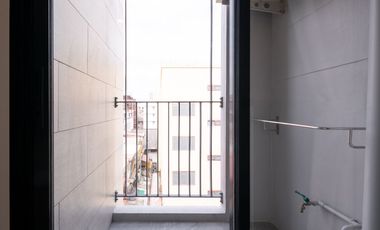 Apartment Building for Sale – Fully Occupied !! newly renovated, beautifully designed apartment building in the prime Ratchada area (Soi 7). Generates
