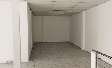 Alquiler de Local Comercial 480 m² entre Pb y Mezzanine en Pascuales