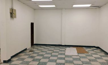 Alquiler de Local Comercial 480 m² entre Pb y Mezzanine en Pascuales