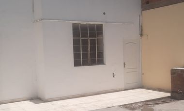 VENTA DE CASA EN LOS CIPRESES